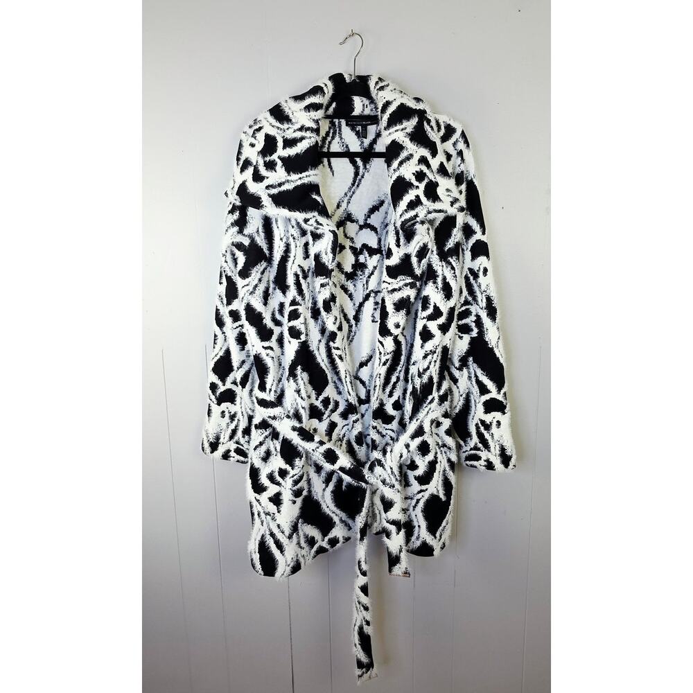 White House Black Market Iris Sweater Coat XL Black White Belted Heavy Luxury - Picture 8 of 16
